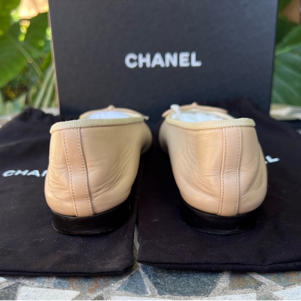 Chanel cap toe cc logo ballet flats classic beige & black - Picture 5 of 11